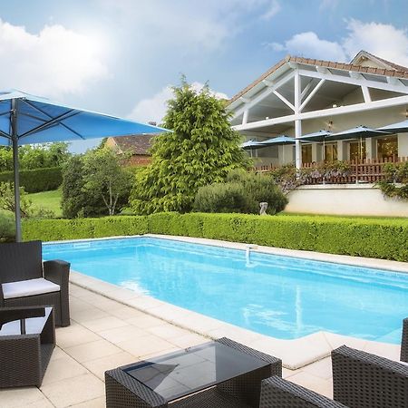 Logis Hotel-Restaurant Les Voyageurs La Coquille エクステリア 写真